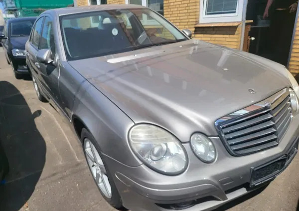 mrozy Mercedes-Benz Klasa E cena 15900 przebieg: 176000, rok produkcji 2006 z Mrozy